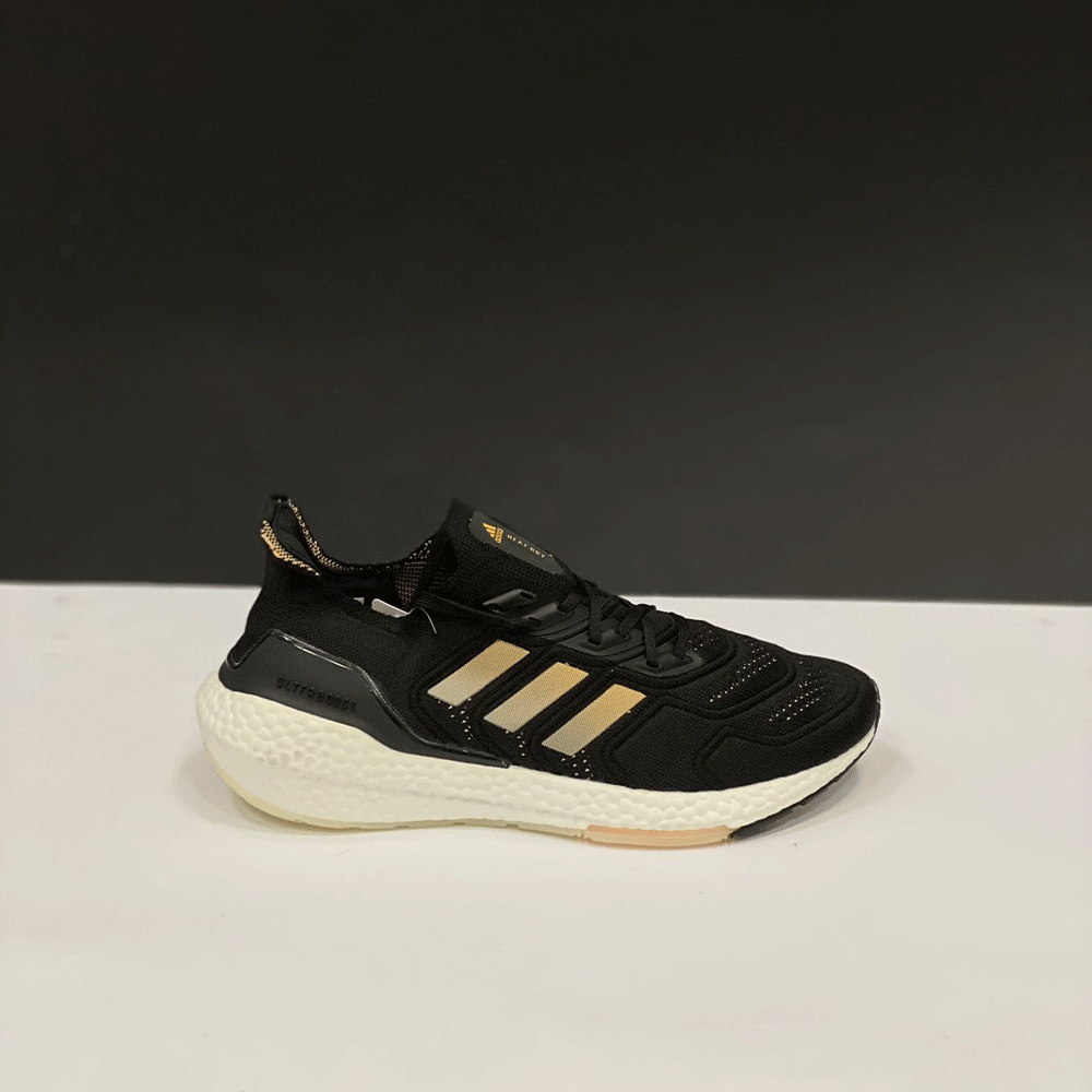 1 کتونی رانینگ آدیداس ULTRABOOST Light - Image 1