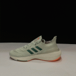 کتونی رانینگ adidas ultra boost light - Image 3