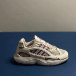 کتونی رانینگ ادیداس کرم روشن