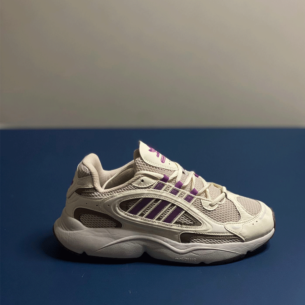 1 کتونی رانینگ ادیداس کرم روشن - Image 1