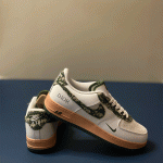 کفش سفید و قهوه ایی نایک ایرفورس وان چریکی - Image 2